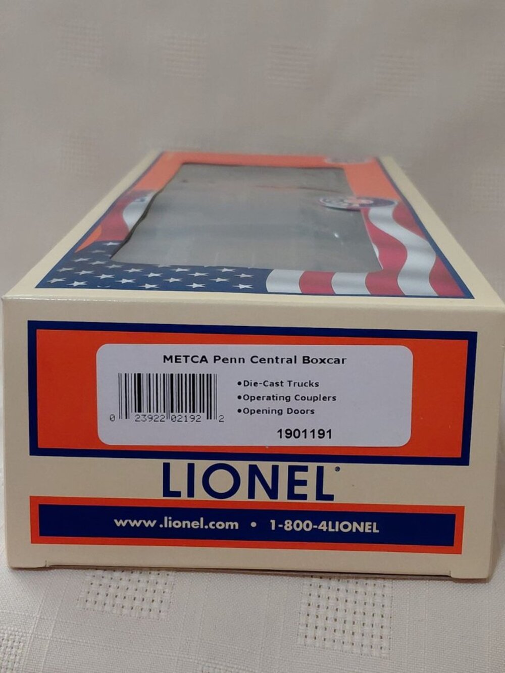 New Lionel METCA Penn Central PCTC 45612 Boxcar With Opening Doors 1901191 NIB - Picture 5 of 7